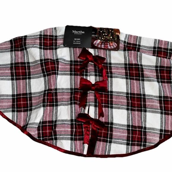 Martha Stewart Faux Fur TARTAN PLAID Christmas Tree Skirt 60 Inches Free ship